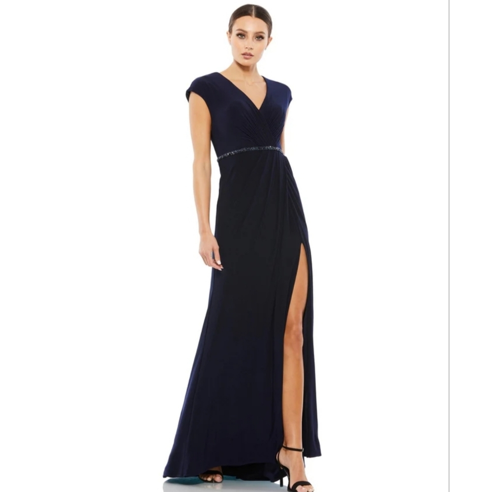 Mac Duggal Navy Blue Maxi dress with beaded belt Sz 10 NWT